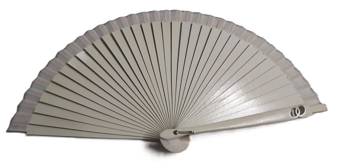 Ventaglio Sposa Matrimonio Spagnolo Legno Balsa Bianco Finiture Argento Intarsio Fedi Ventaglio Sposa Matrimonio Spagnolo Legno Balsa Bianco Finiture Argento Intarsio Fedi