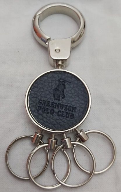 Portachiavi Acciaio Tondo Pelle Scura 4 Anelli Sfilabili a Scatto Greenwich Polo Club Portachiavi Acciaio Tondo Pelle Scura 4 Anelli Sfilabili a Scatto Greenwich Polo Club
