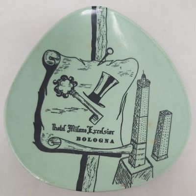 Posacenere Portacenere Rendiresto Pubblicitario Hotel Milano Excelsior Bologna Anni ’50 Posacenere Portacenere Rendiresto Pubblicitario Hotel Milano Excelsior Bologna Anni ’50