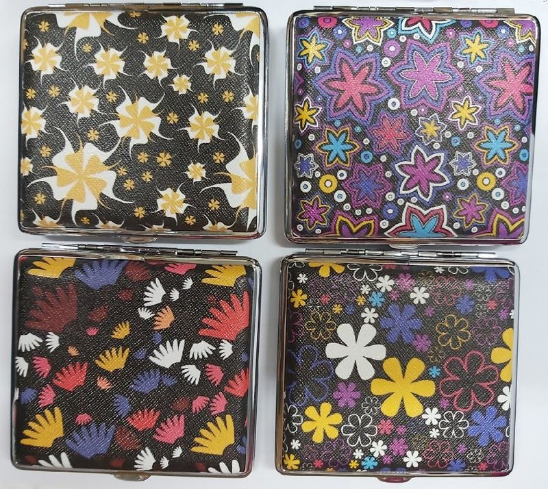 Portasigarette Wild Fire (disponibili in 4 finiture: fiori - erbe - fiori giallo bianchi - 1 stelle)