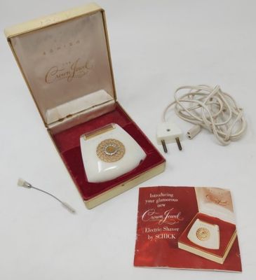 Rasoio Elettrico Vintage da Donna The Crown Jewel Schick Anni ’50 Rasoio Elettrico Vintage da Donna The Crown Jewel Schick Anni ’50