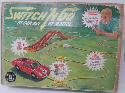 Gioco in scatola della Mattel 1965 "SWITCH 'N GO GT Car Set By Mattel"