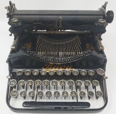 Macchina per Scrivere Pieghevole Bijou n° 3 Portatile Macchina per Scrivere Pieghevole Bijou n° 3 Portatile