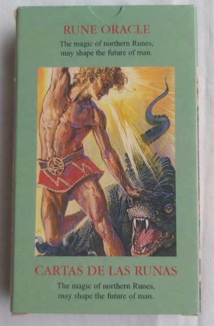Mazzo Carte Oracolo e Sibilla Oracolo delle Rune Lo Scarabeo 2004 Mazzo Carte Oracolo e Sibilla Oracolo delle Rune Lo Scarabeo 2004