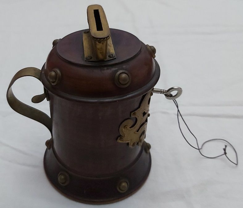 Antico Elemosiniere Questua Ottone e Legno per Offerte Elemosine Antico Elemosiniere Questua Ottone e Legno per Offerte Elemosine