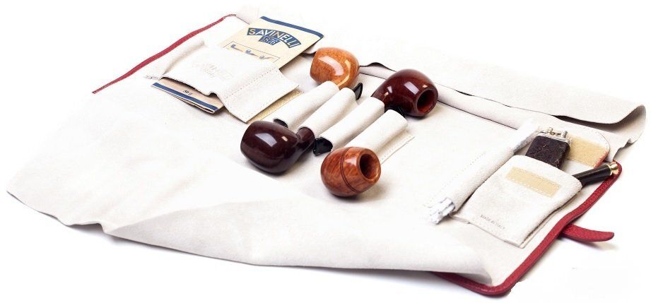 Avvolgibile Portapipe (4) Accessori da Viaggio Savinelli in Pelle (disponibile verde o rosso) Avvolgibile Portapipe (4) Accessori da Viaggio Savinelli in Pelle (disponibile verde o rosso)