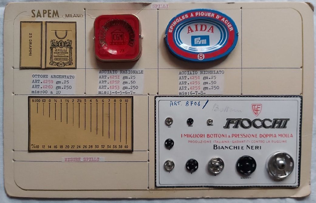 Campionario Cartella Tabella Antica Merceria Giulio Fiocchi Bottoni Automatici a Pressione e Spilli SAP4 Campionario Cartella Tabella Antica Merceria Giulio Fiocchi Bottoni Automatici a Pressione e Spilli SAP4