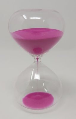 Clessidra Vetro 15 min Sabbia Colori Disponibili Fuxia Bianco Verde Blu cm 14x8 Clessidra Vetro 15 min Sabbia Colori Disponibili Fuxia Bianco Verde Blu cm 14x8
