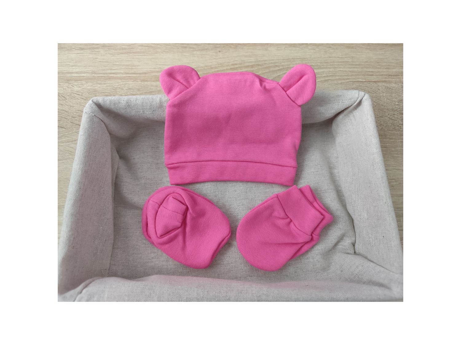 CONJUNTO GORRO, PATUCOS Y MANOPLAS PARA TARTA DE PAÑALES