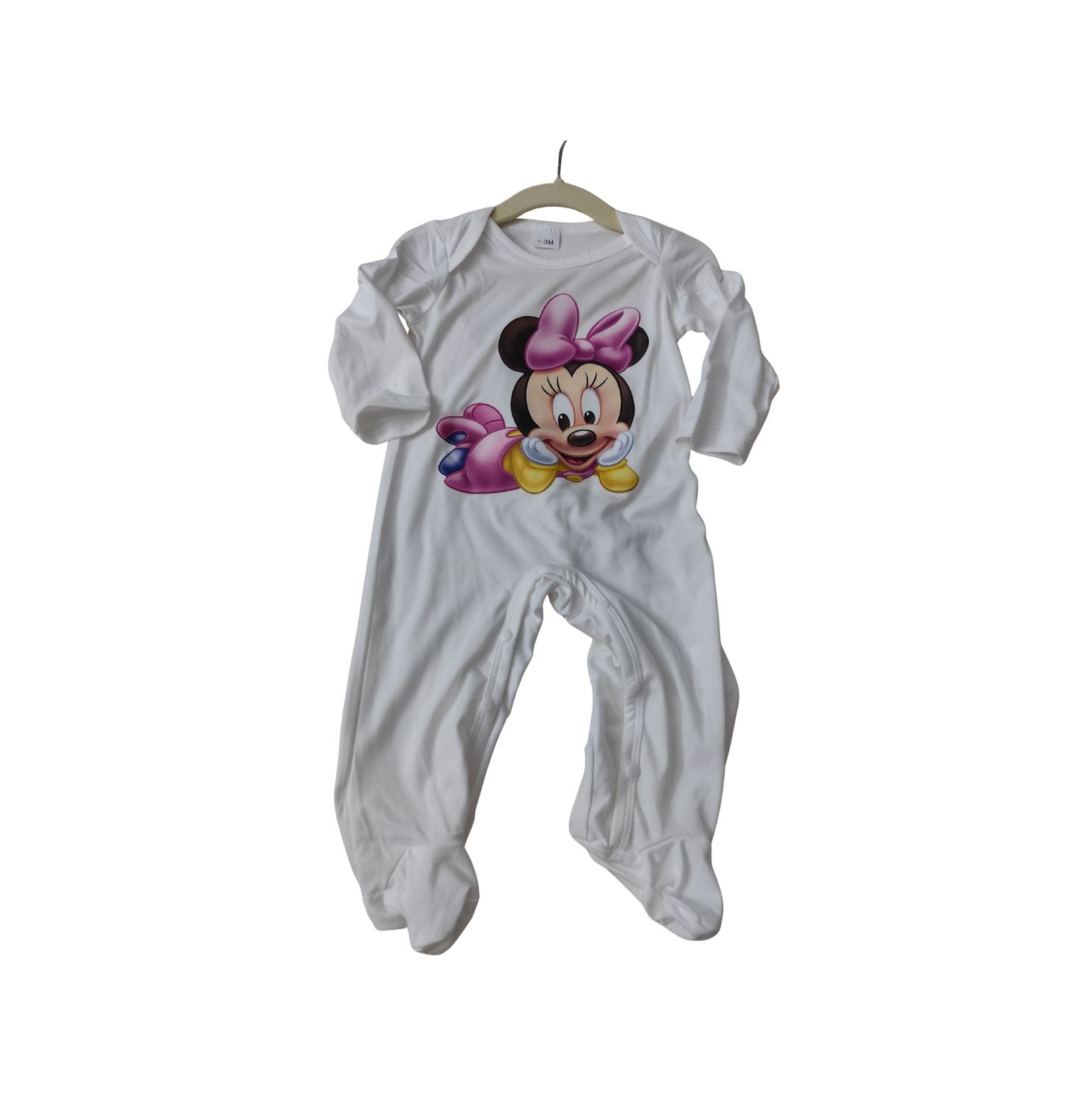 PELELE BLANCO CON DIBUJO DISNEY, CON CHUPETERO, MORDEDOR Y PORTACHUPETES