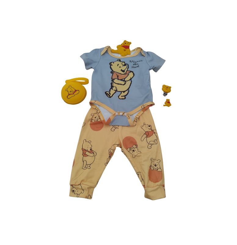 TRAJECITO 2 PIEZAS WINNIE THE POOH, CON CHUPETERO, MORDEDOR Y PORTACHUPETES