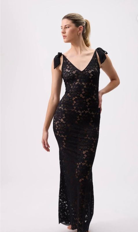 Amour Gown 1023