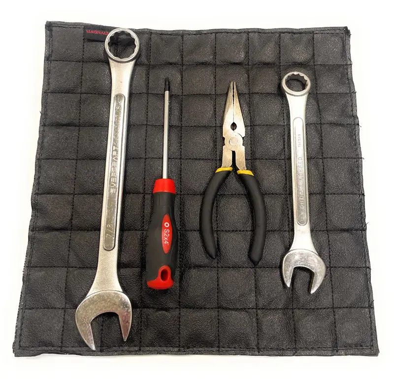 MAGNALURE DBL SIDED TOOL PAD 12inX12in MAGNETIC