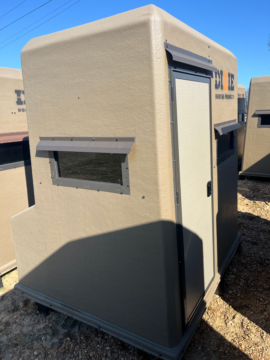 Dixie Deer Blind 2025 Model Lounger "Flip - Up" Window 4x6