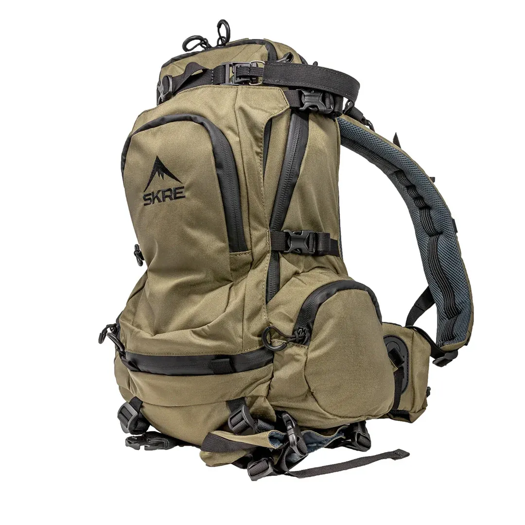 Pioneer 1860 30L Day Pack