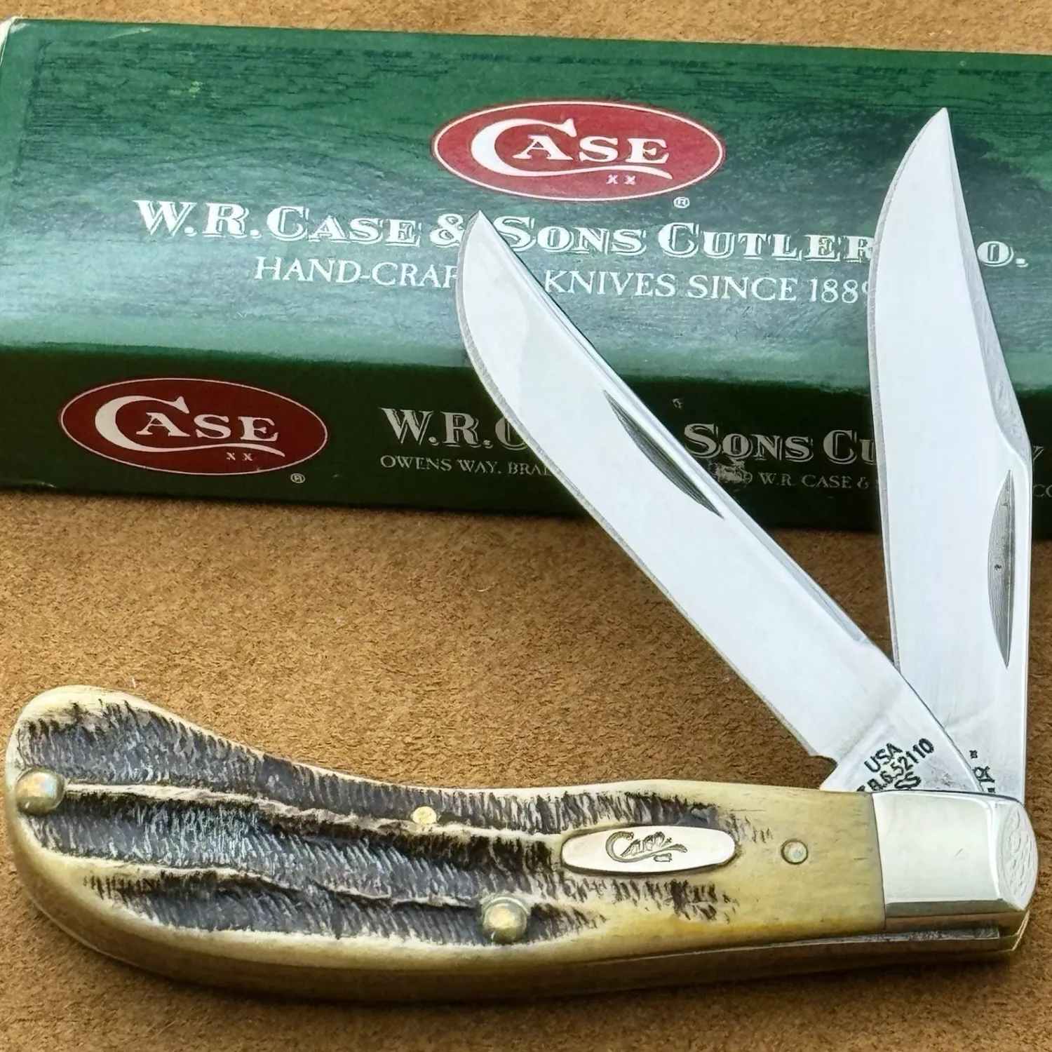 W.R. Case TB6.52110 SS Saddle Horn Bone Stag (2005)