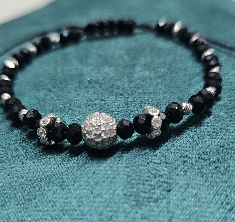 Black Beaded Bracelet for Men & Women – Sterling Silver Center Bead – Adjustable Minimalist Bracelet – Gift for Him or Her – Handmade UK