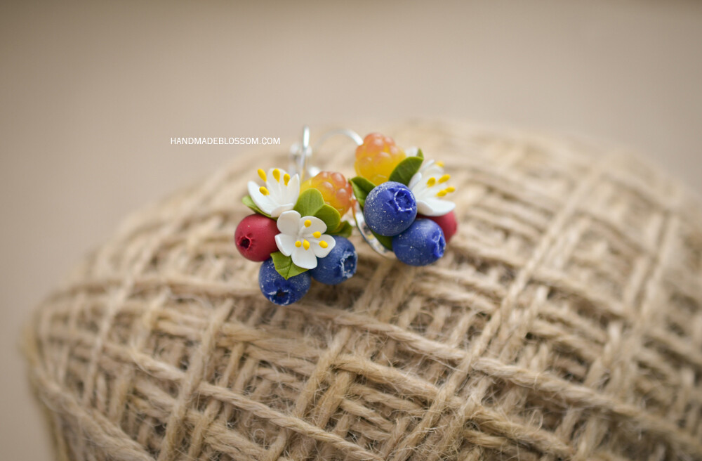 Berry earrings, Cloudberry and Blueberry