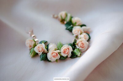 Peach rose bracelet, Pastel roses jewelry, Salmon flower gift, Bridesmaid present, Autumn gift