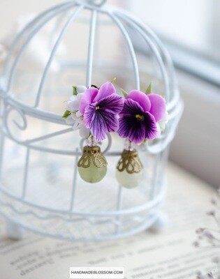 Purple viola pansy earrings, White flower studs, Jade bead