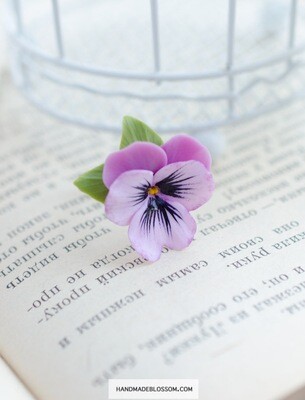 Purple pansy ring, Flower clay jewelry