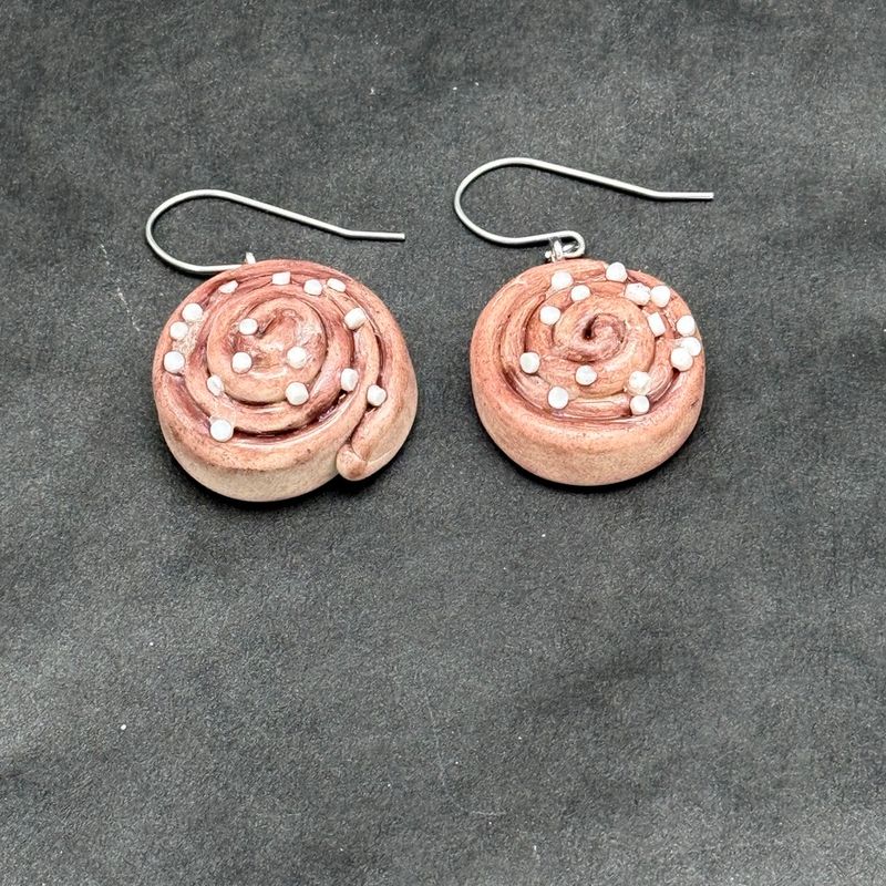 Kanelbullsörhängen