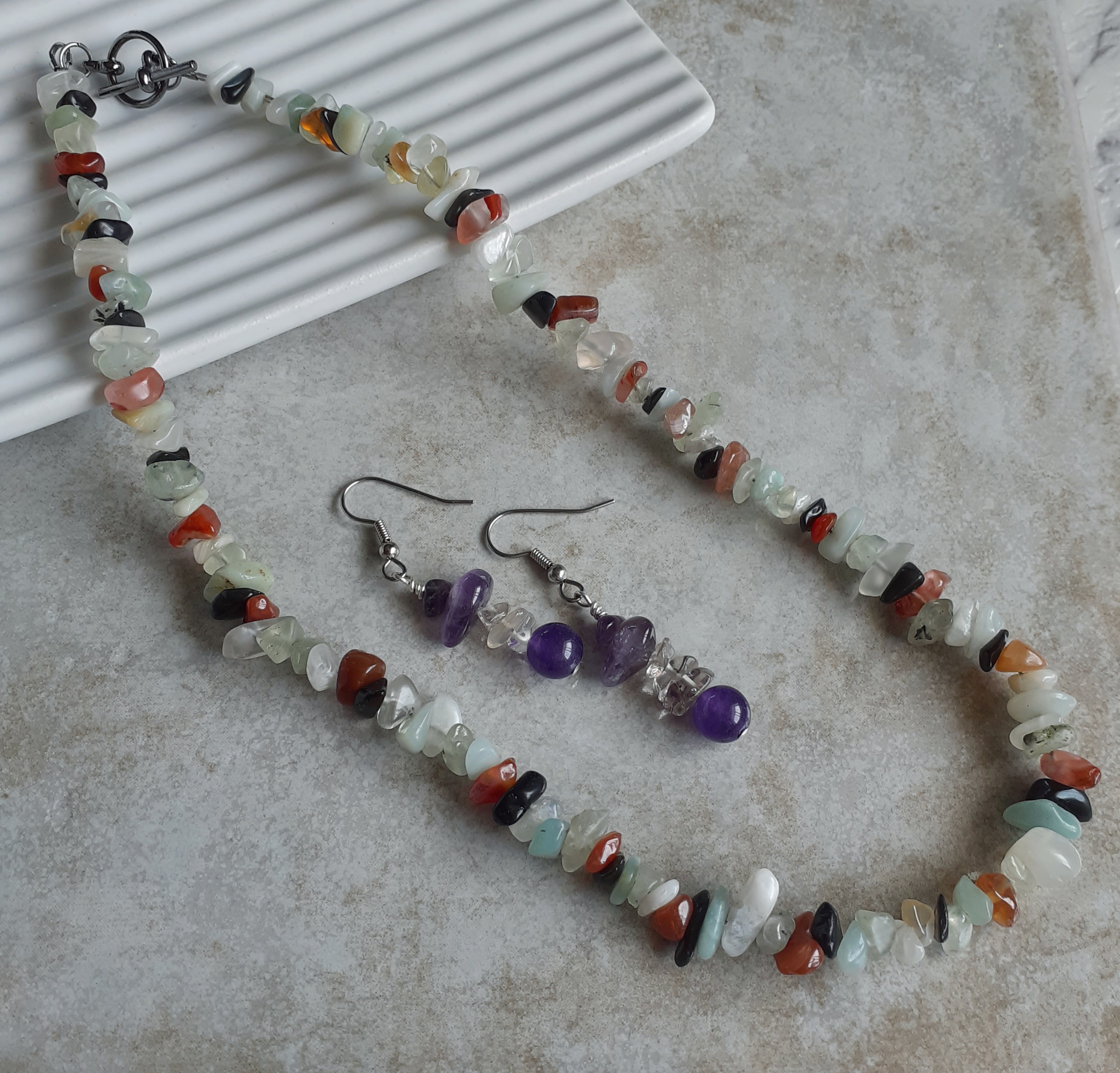 Blended Crystal Necklace Hug