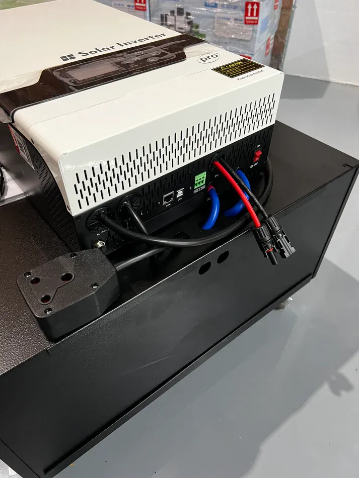 5.2KVA / 5200W MUST Hybrid Inverter + 5.43kWh LITHIUM Portable Plug &amp; Play System (SOLAR READY)