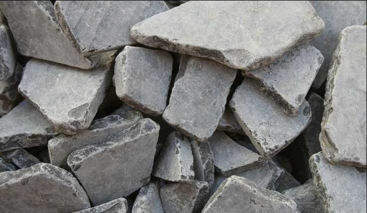 Kashmiri Mosaic Flat Pebbles Dark Grey 30-50mm 20kg Bag