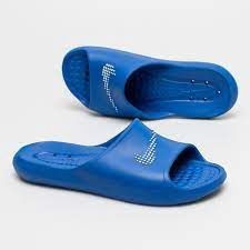 NIKE VICTORI ONE SHOWER