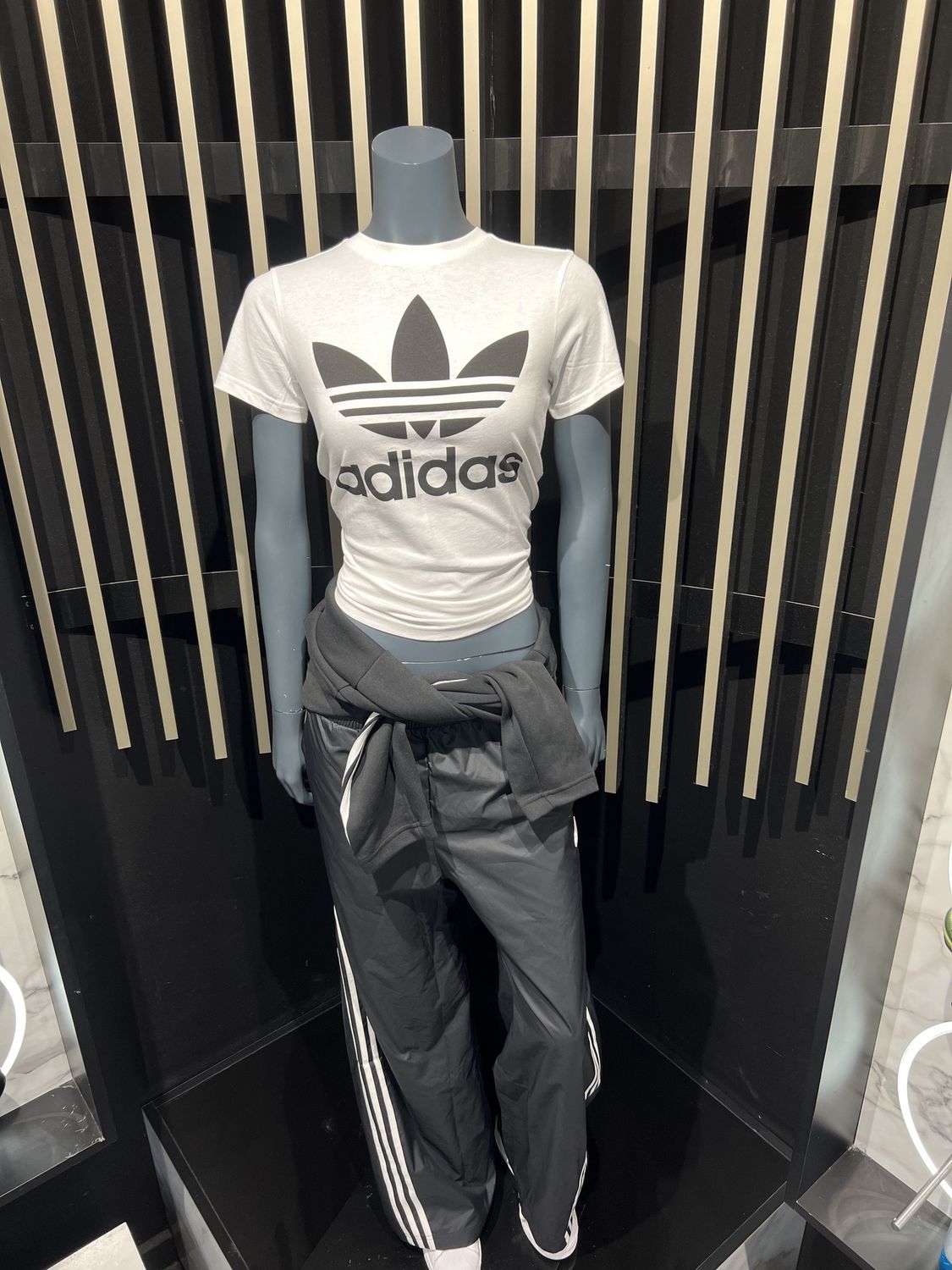 ADIDAS BASIC TEE