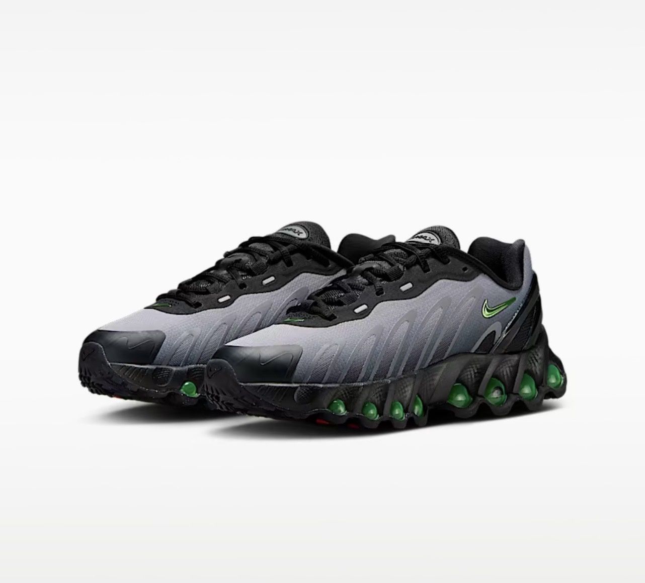 Nike max DN8, COLOR: Black/lime green, Size: 7Y