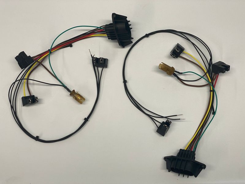 Replacement headlight harness for Porsche 996.1 and 986 halogen