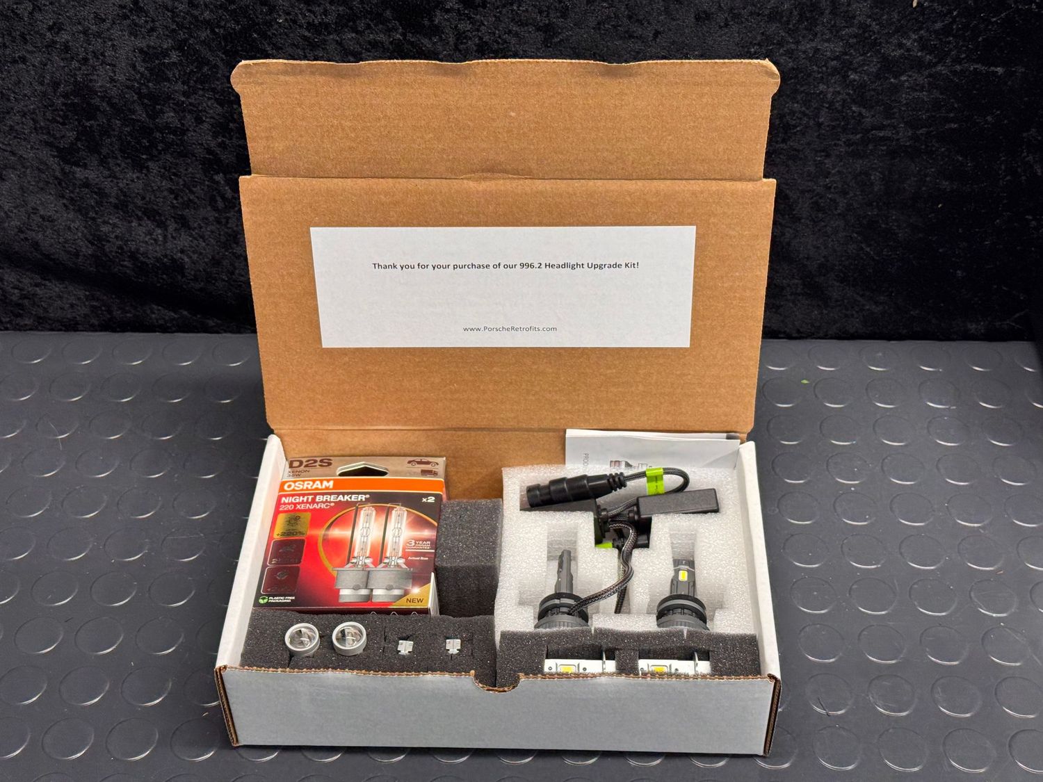 Headlight bulb upgrade kit for Porsche 996.2 litronic headlights