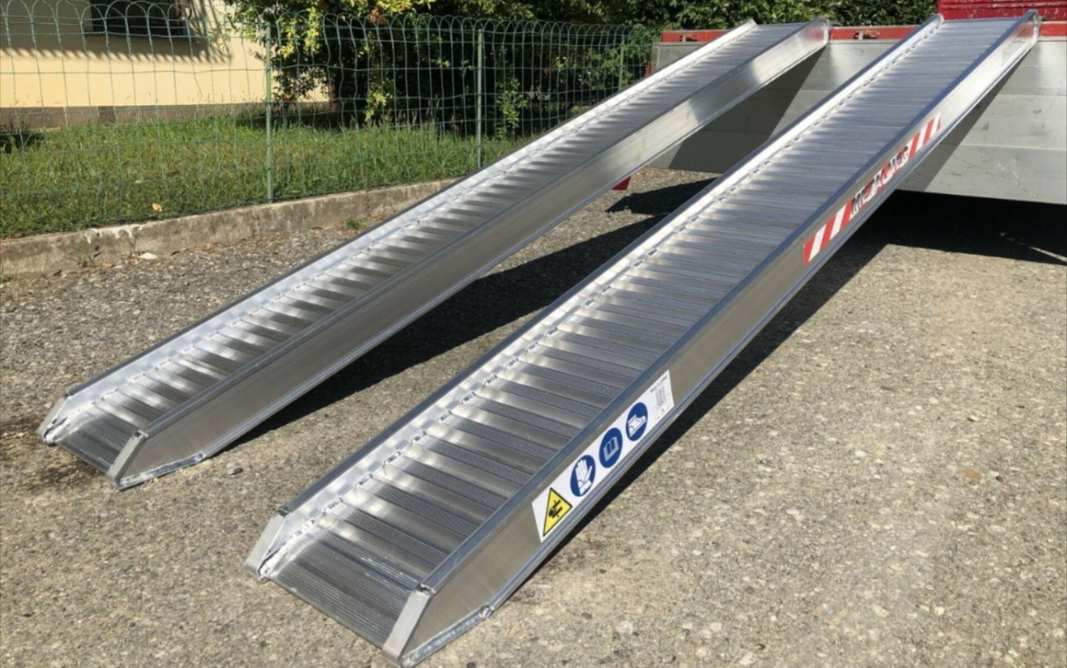 Rampes de chargement 3,5 m x 30/36 cm - 2750 kg