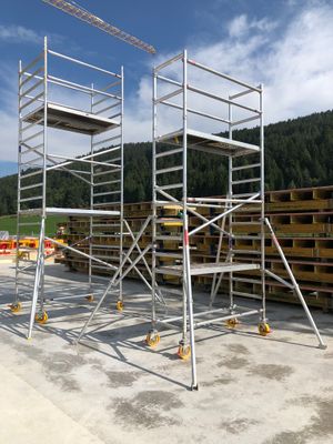 Echafaudages mobiles / ponts-roulants