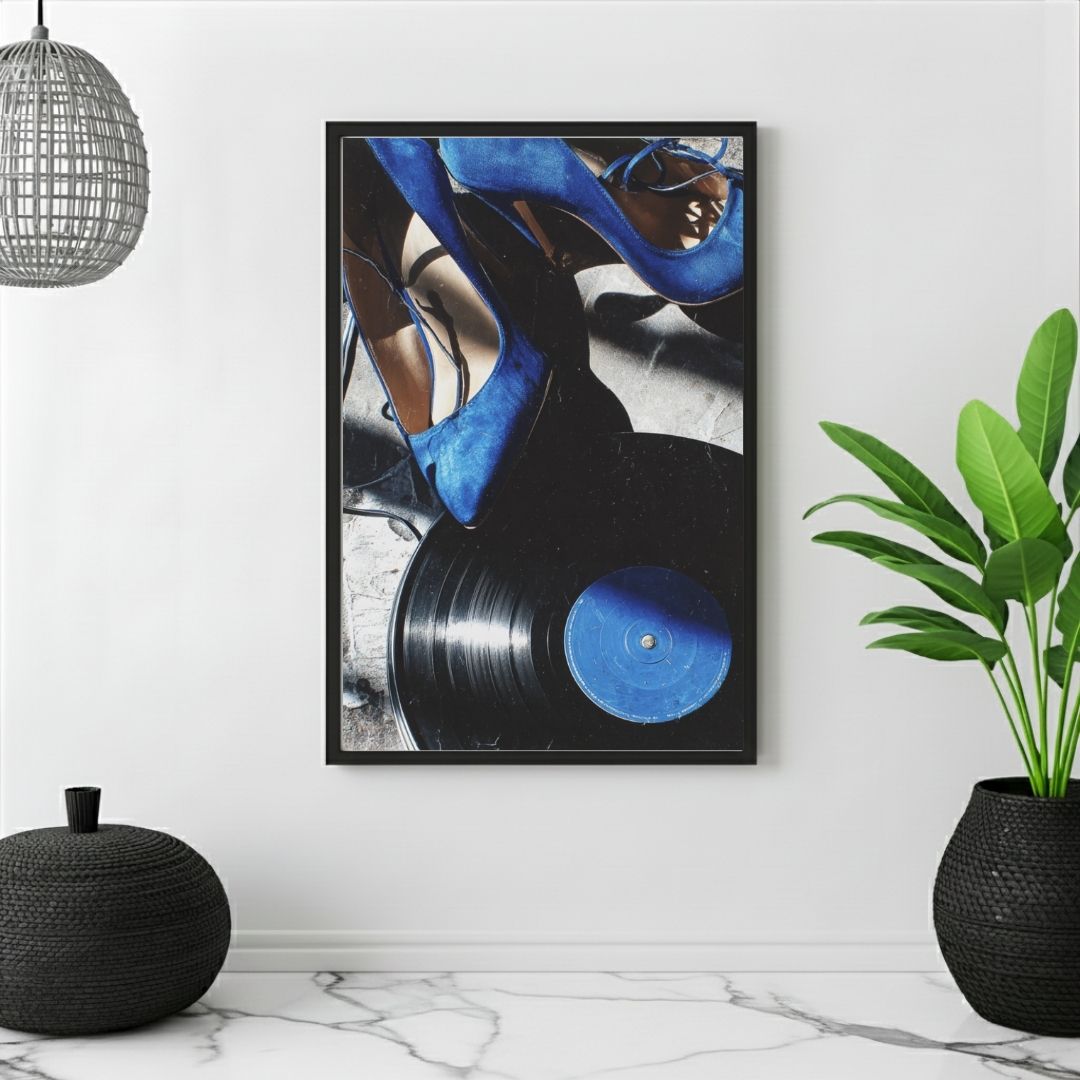 PRINTABLE WALL ART – HIGH HEELS KICKING IT BLUE