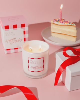 Happy Birthday Scented Candle 350g