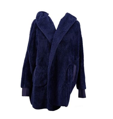 Cosy Luxe - Cardi Robe
