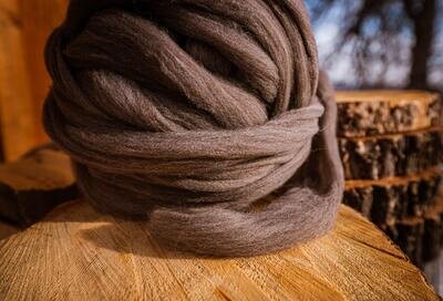 Smith River Targhee  Natural Colored Pure Targhee Combed Top