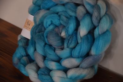 Range Camp Blend Targhee , Rose &amp; Silk Combed Top ~ Limited Supply