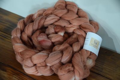 Range Camp Blend Targhee , Rose &amp; Silk Combed Top ~ Limited Supply