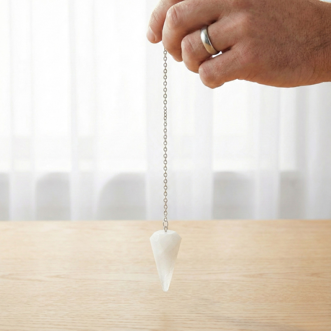 Pendule Cristal de Roche forme Cône