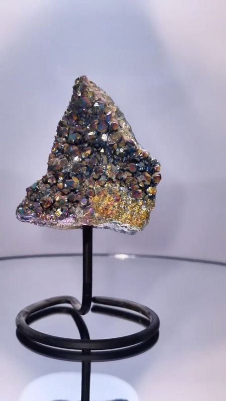 Druse Améthyste Quartz Aura d'Exception sur Présentoir numéro 38