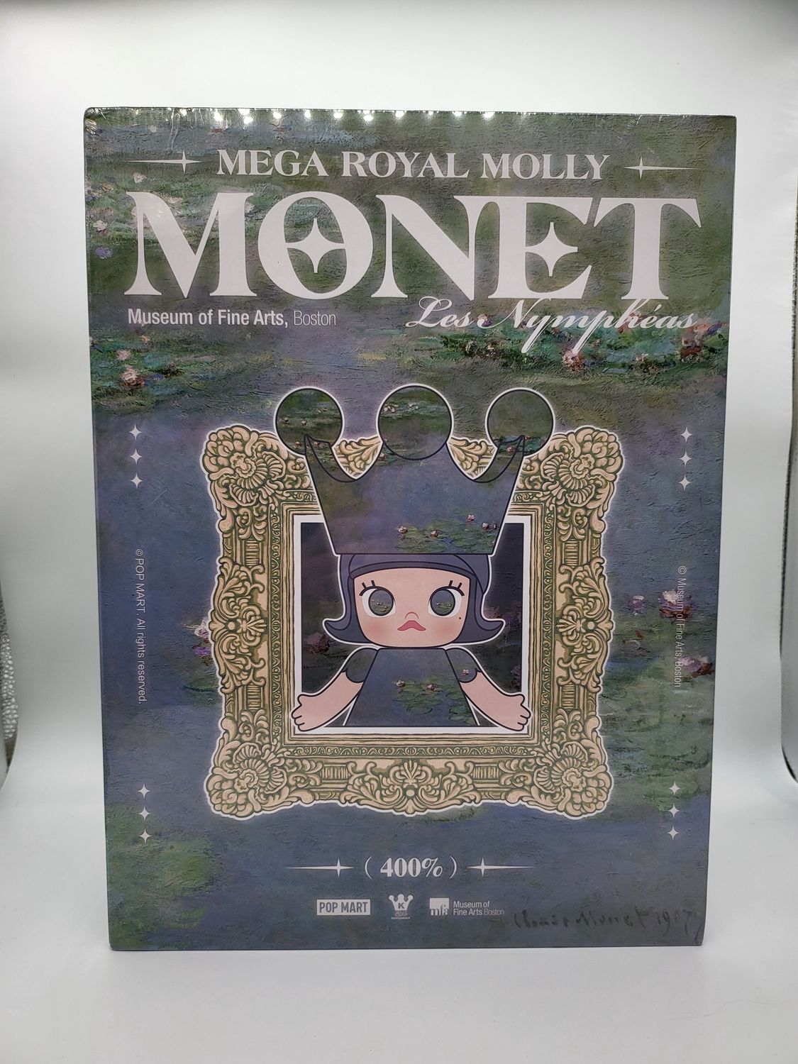 POP MART – Mega Royal Molly 400% “Monet: Les Nymphéas” (Museum of Fine Arts, Boston)