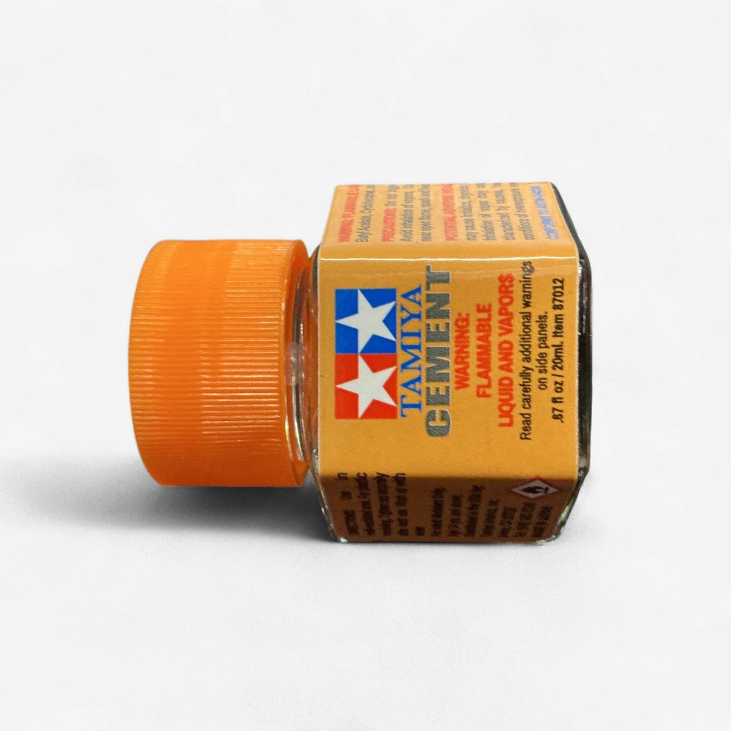 Tamiya Plastic Cement — 20 ml Bottle
