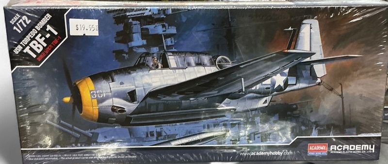 Academy 1/72 TBF-1 Avenger USN Torpedo Bomber Model Kit