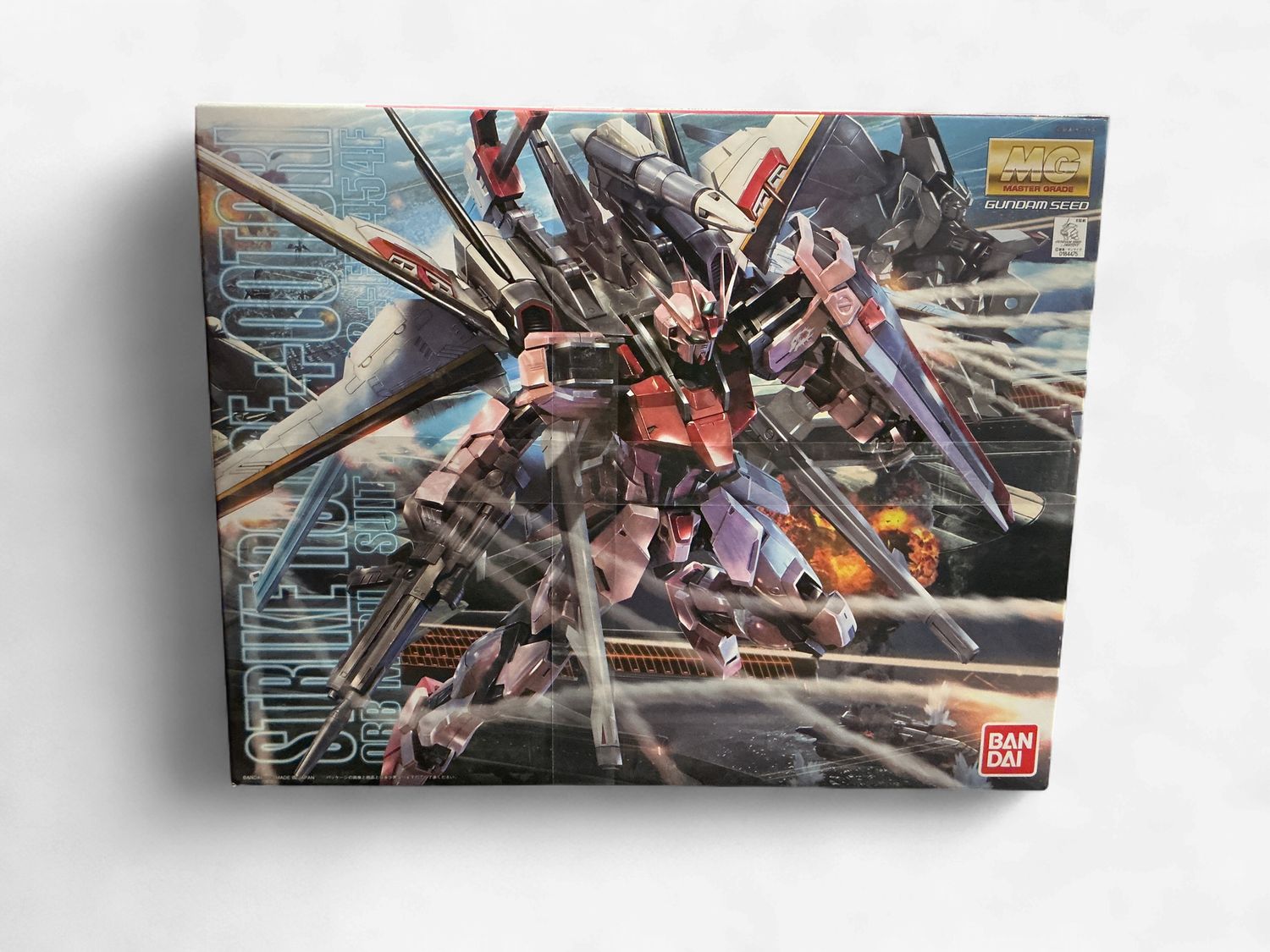 Bandai MG 1/100 Strike Rouge Gundam – Gundam SEED Model Kit