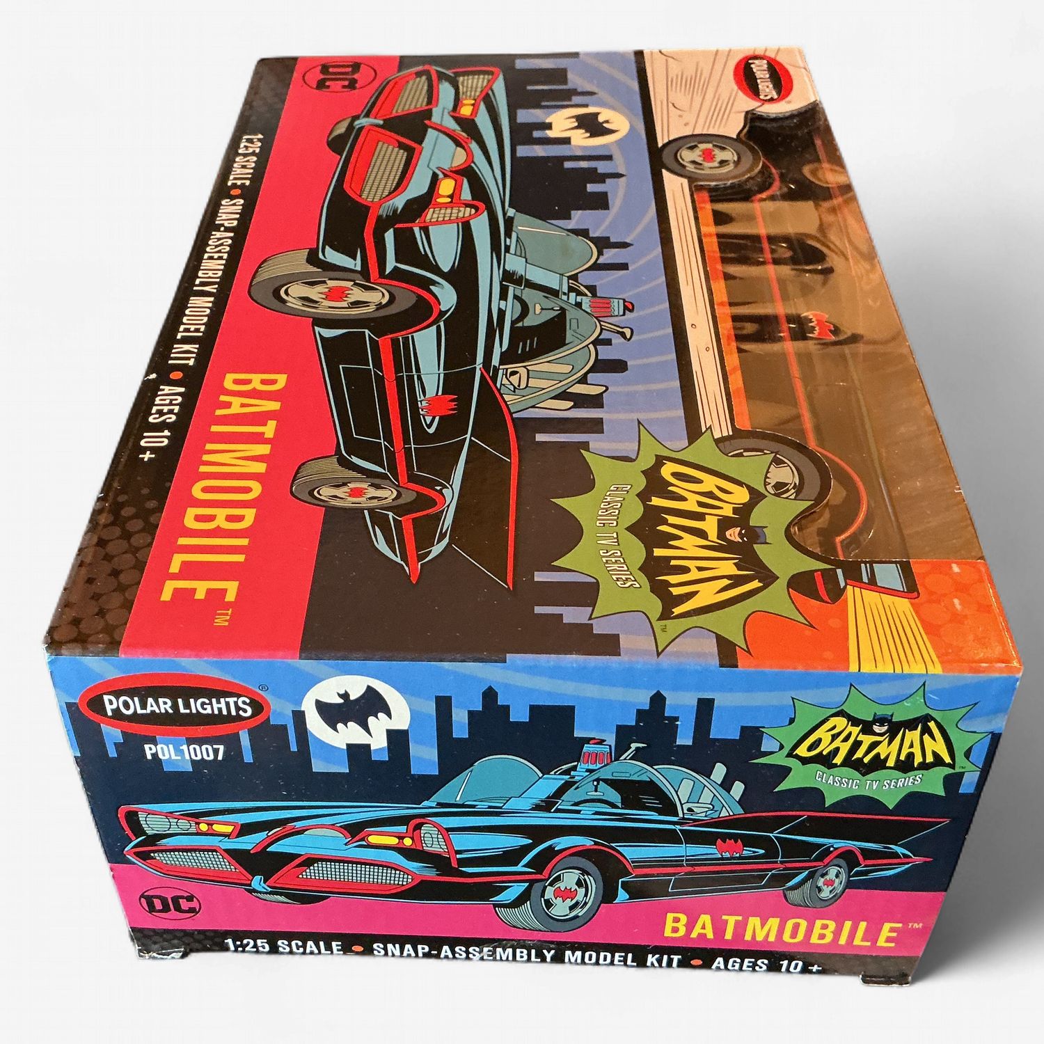 Batman Classic TV Series 1966 Batmobile Snap-Assembly 1:25 Scale Model Kit