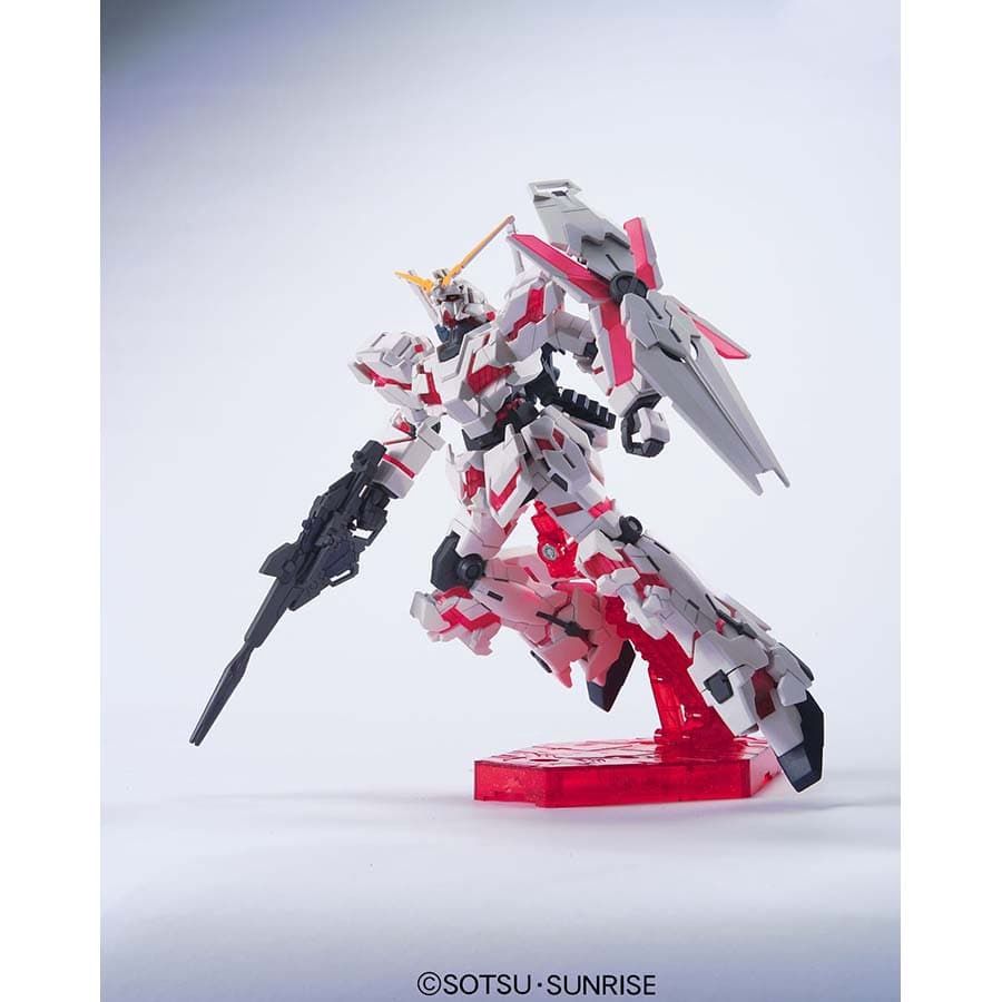 BANDAI HOBBY HGUC: GUNDAM UC: UNICORN GUNDAM (DESTROY MODE)